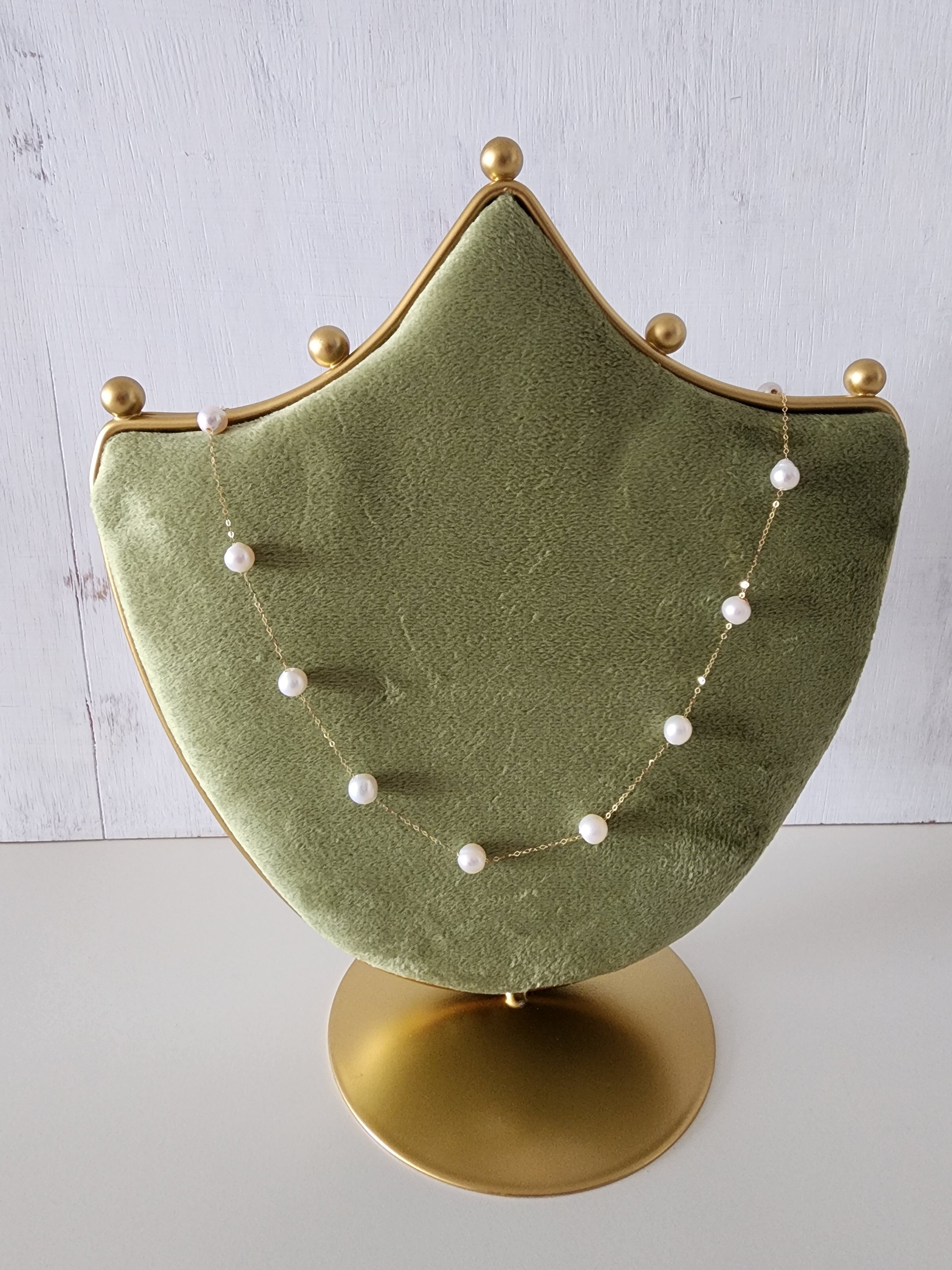 Collar de oro 18K con perlas cultivadas